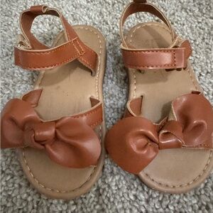 Nicole Miller toddler girl 5C Kids Sandals with Bow